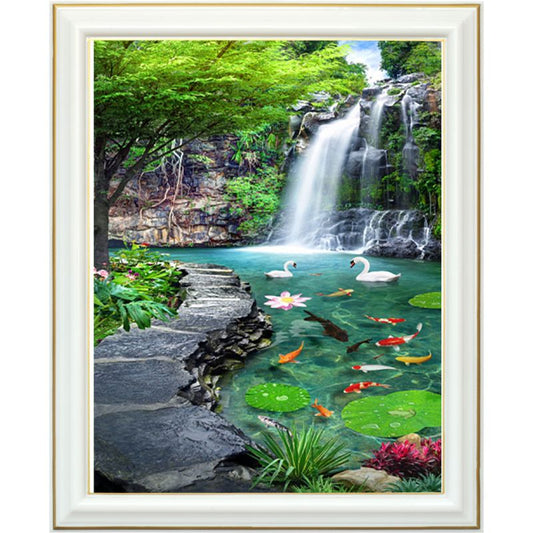Broderie diamant - Cascade en forêt